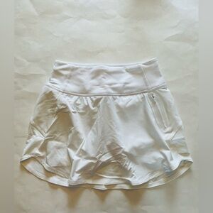 OV Hudson Skort in White NWT